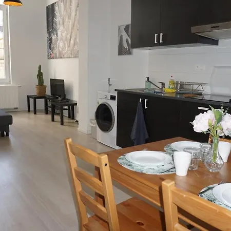 Roosevelt Apartments. Apartment *