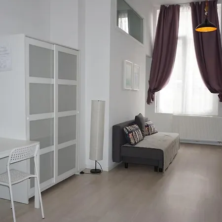 Roosevelt Apartments. Apartment *